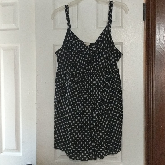 Black and white polka dot tank - Picture 1 of 2